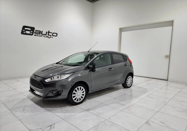 Ford Fiesta cena 17700 przebieg: 39000, rok produkcji 2016 z Poddębice małe 211